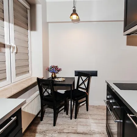 Maya's Flats & 59 - Milosci Danzica