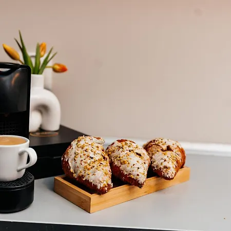 Maya's Flats & 59 - Milosci Danzica