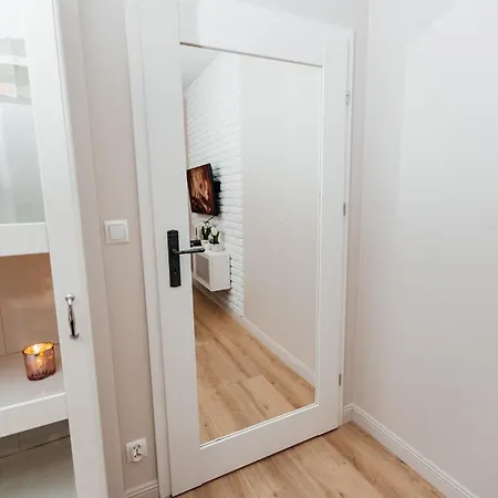 Maya's Flats & 59 - Milosci Apartment Gdansk