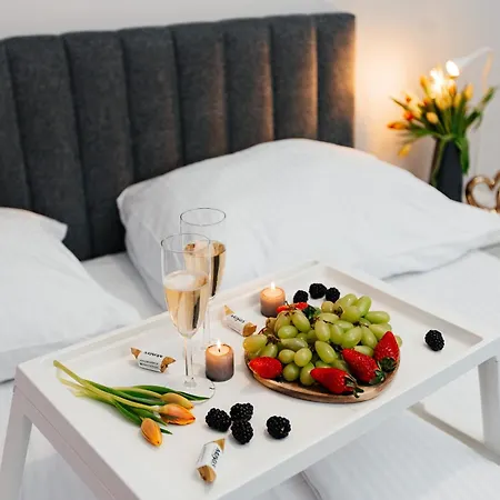 Maya's Flats & 59 - Milosci 公寓