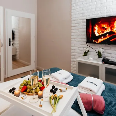Maya's Flats & 59 - Milosci Apartamento *