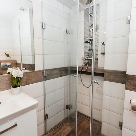 Maya's Flats & 59 - Milosci Apartamento Gdansk