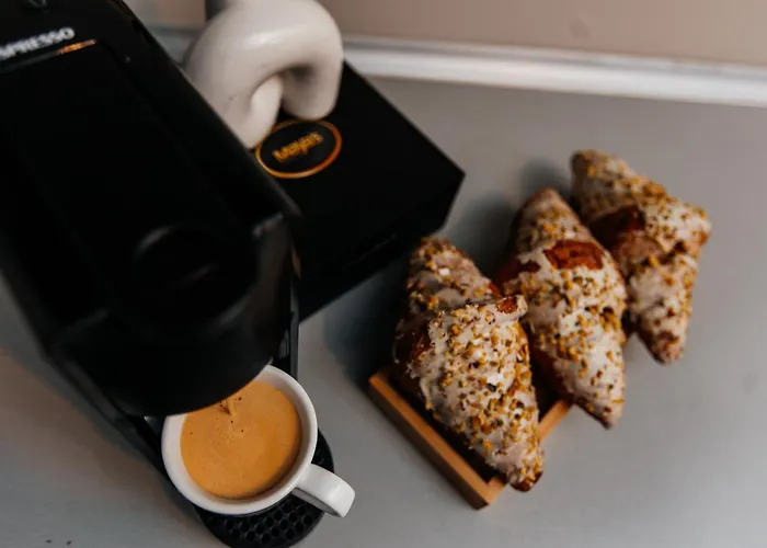 Maya's Flats&resorts 59 - Miłości